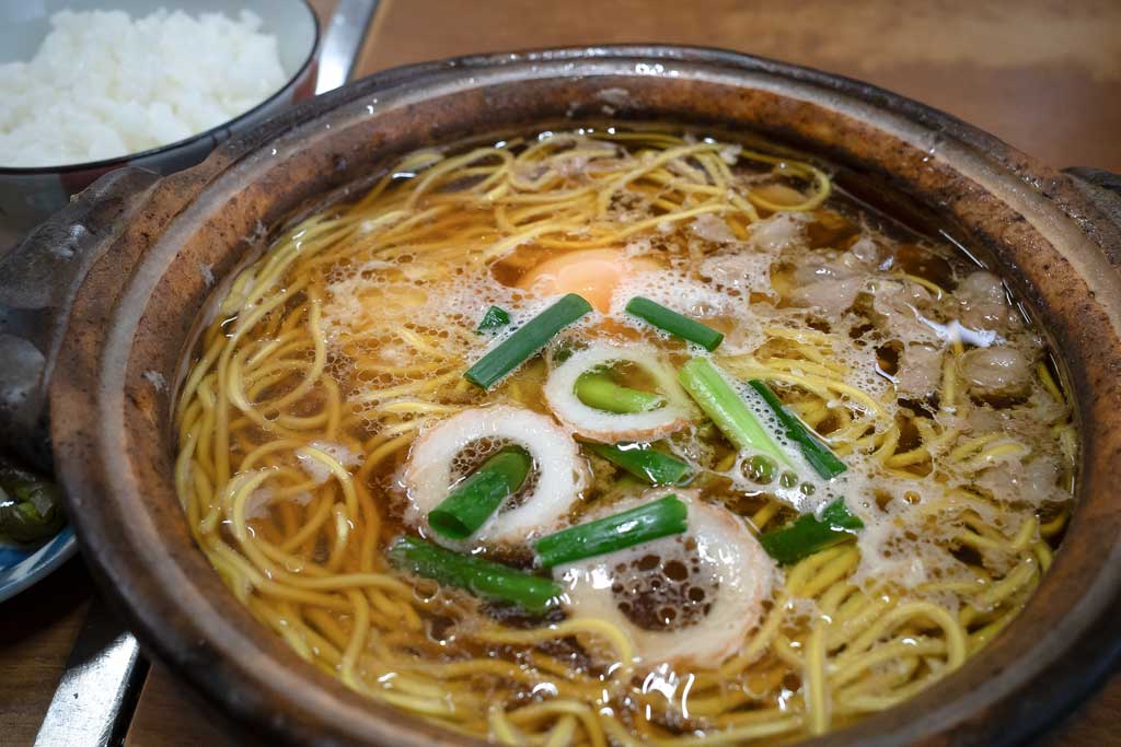 橋本食堂の鍋焼きラーメン